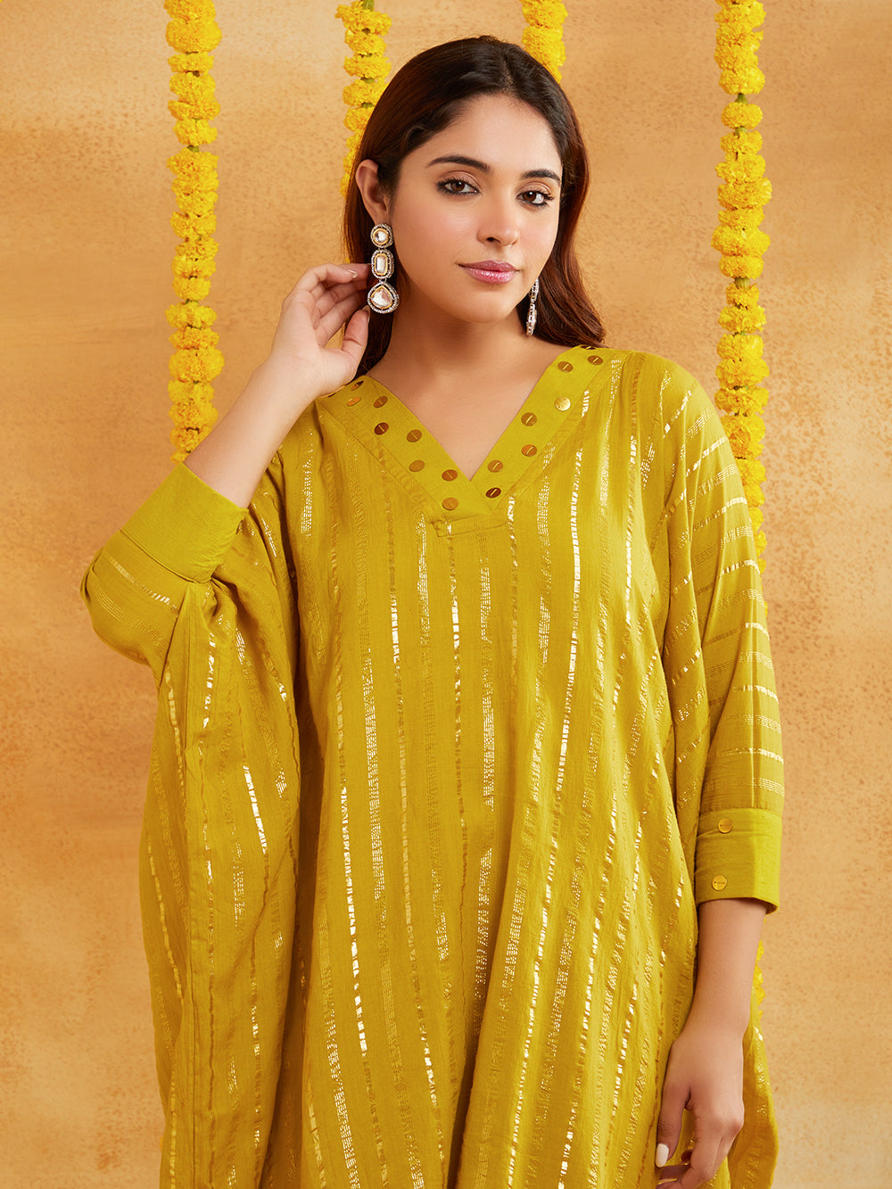 Mehedi Color Lurex Kurta Set