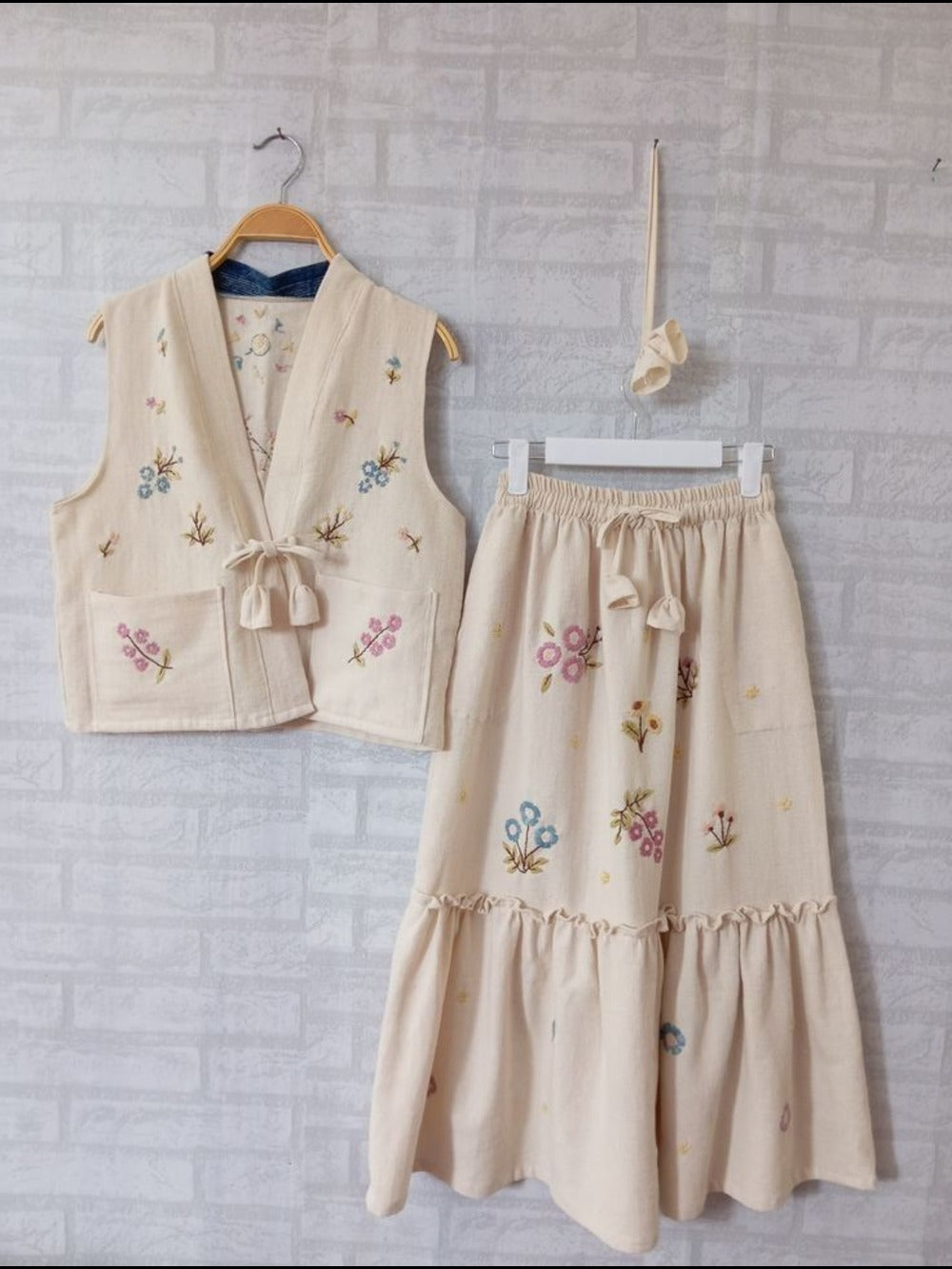 HAND EMBROIDERY TOP AND SKIRT