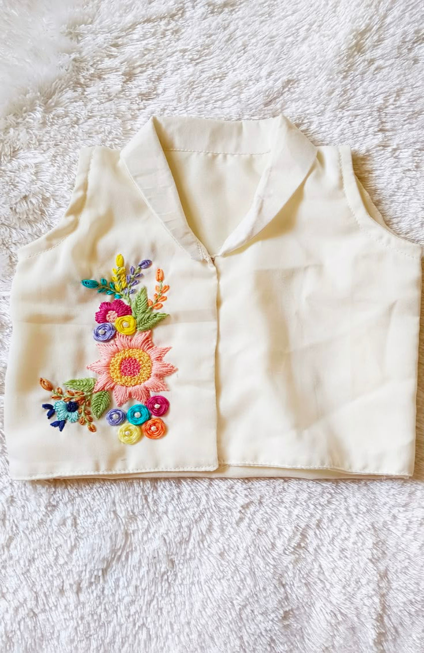 CROP HAND EMBROIDERY TOP