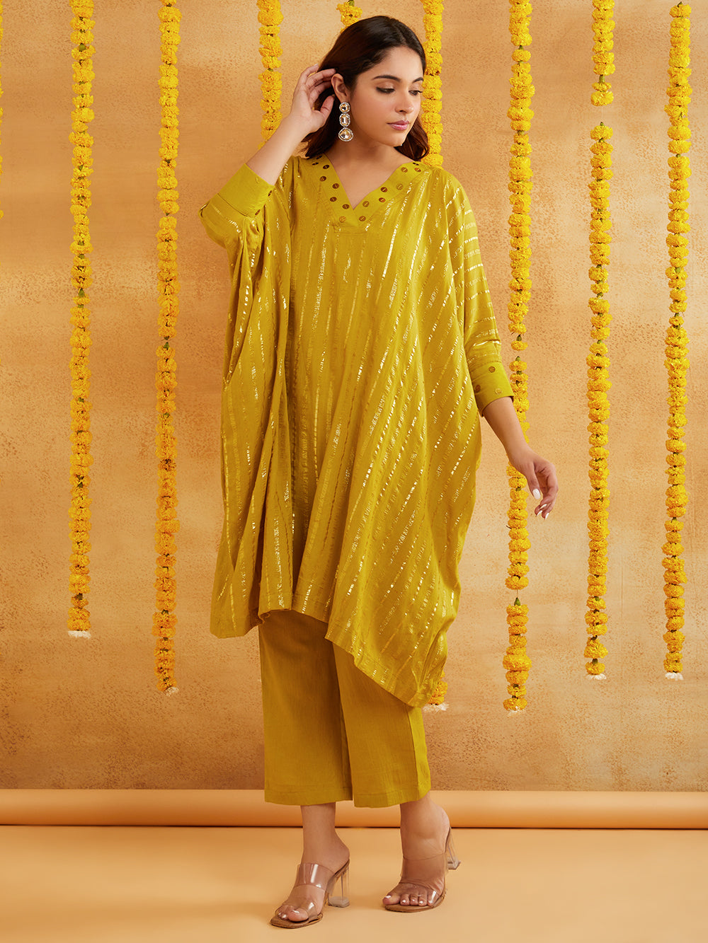 Mehedi Color Lurex Kurta Set