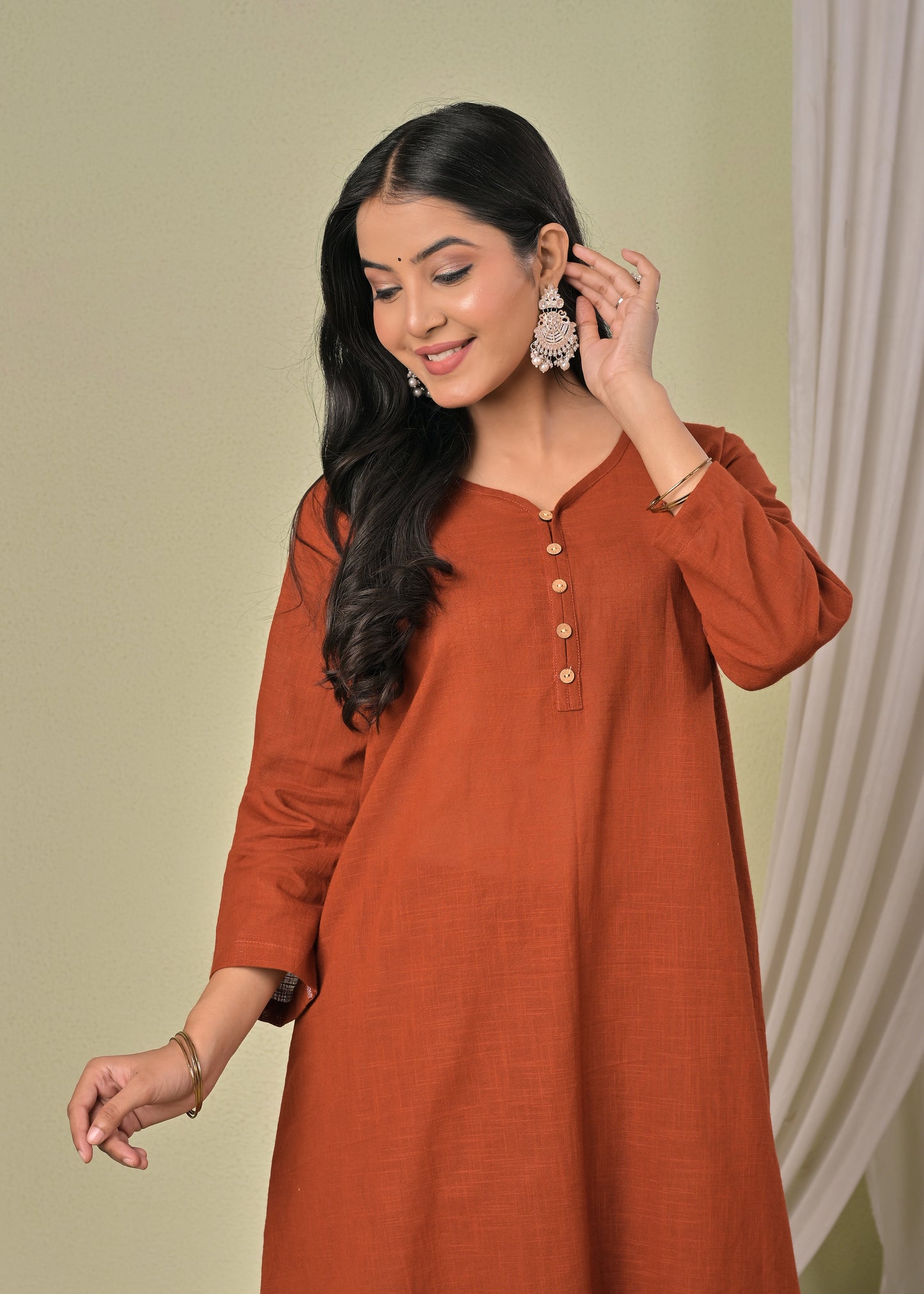 Rust Brown pure cotton double-layer dress. It comes with a long skirt below the ankle and an asymmetric overlay dress on top. It has two pockets