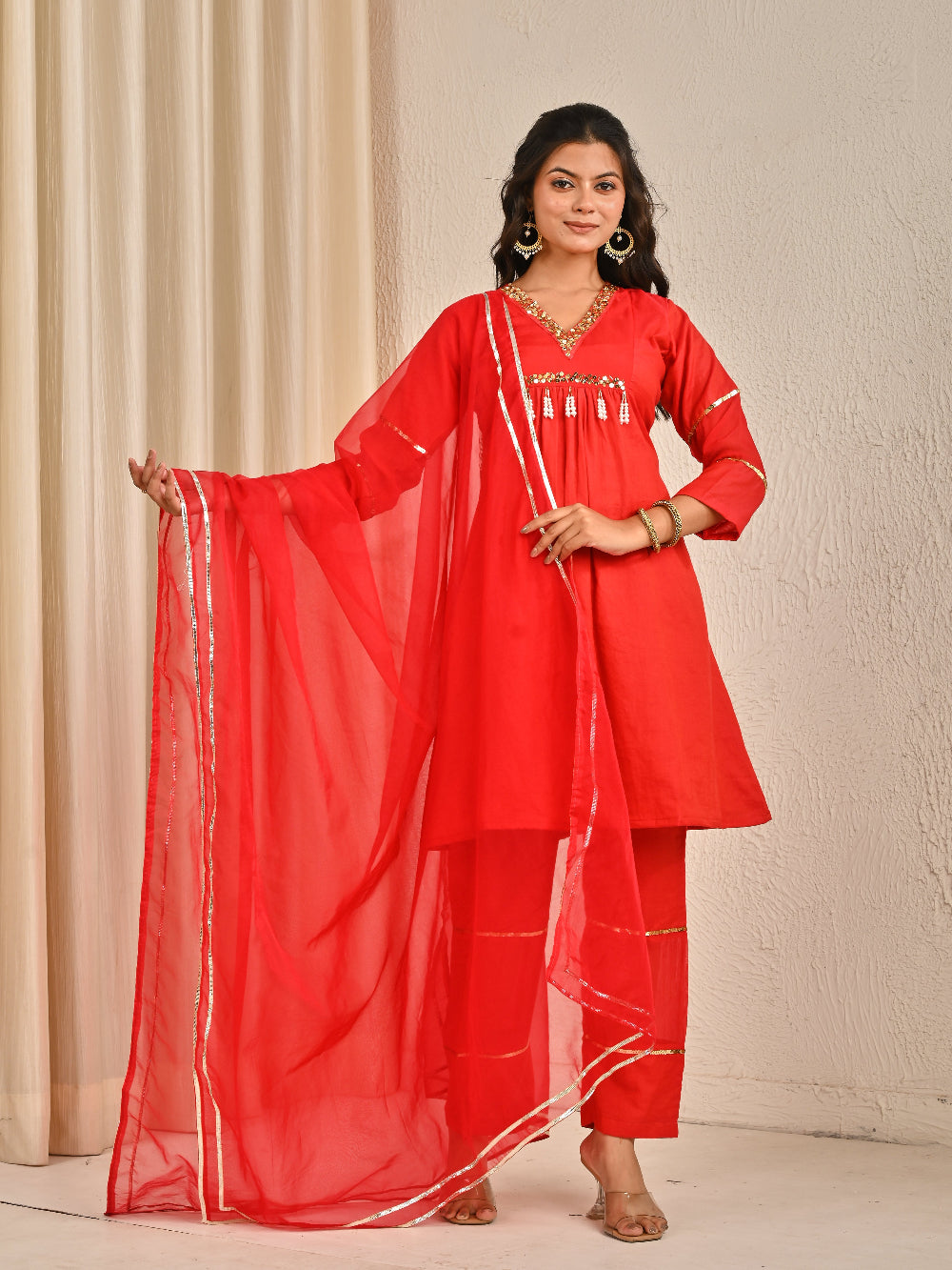 Red Mul Chanderi kurta set with Organza Dupatta
