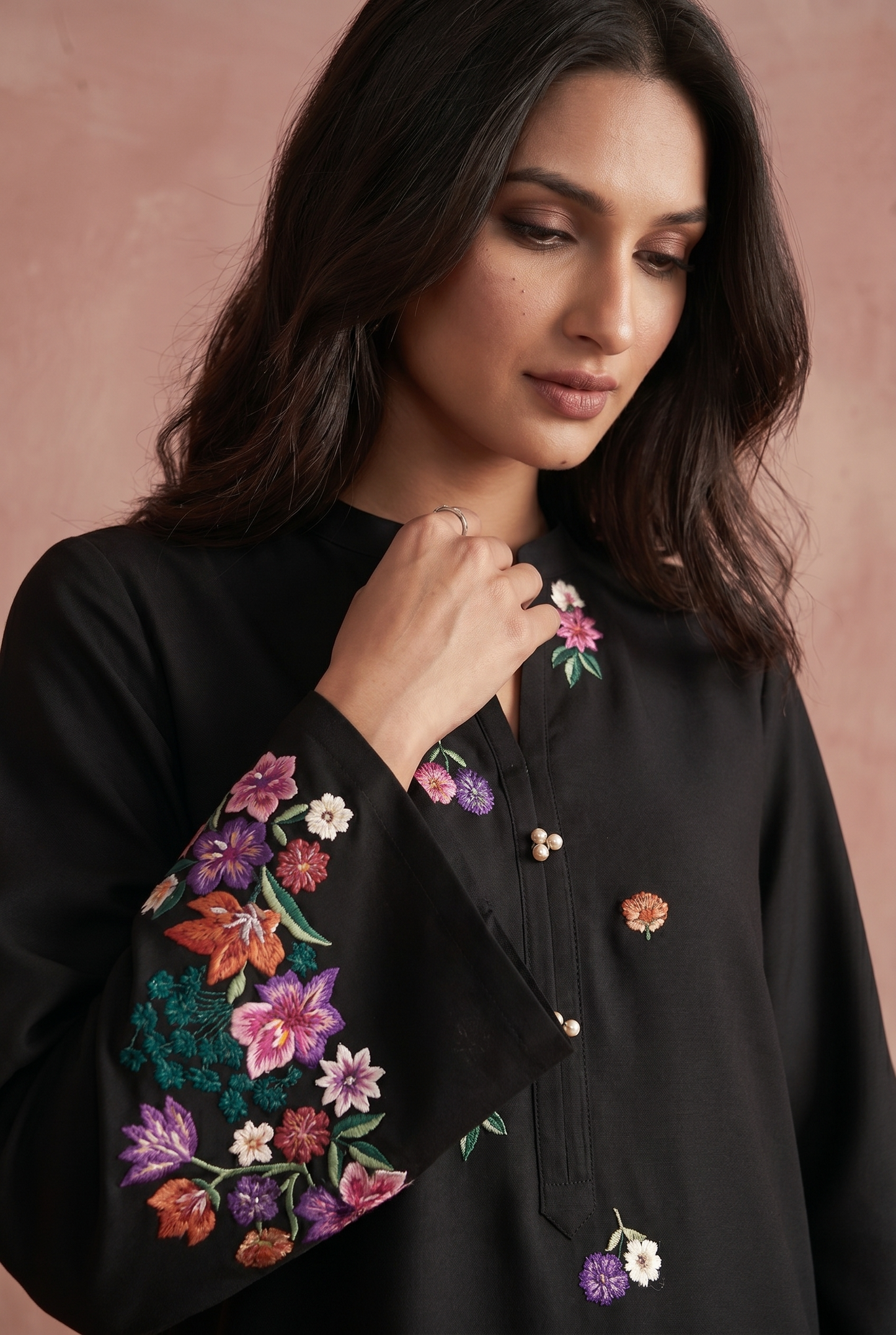 HAND EMBROIDERY COTTON LINEN KURTA SET