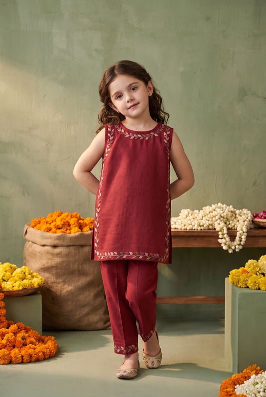 Red Kids kurta pant hand embroidery